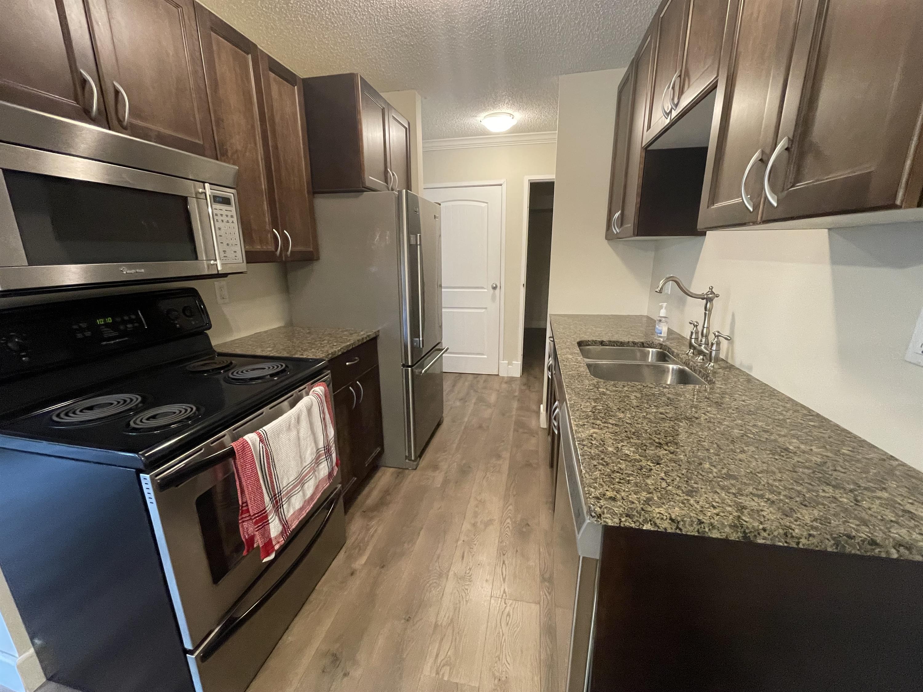 929 Northumberland Avenue