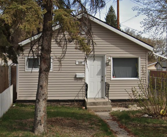 344 Avenue Q South,-
