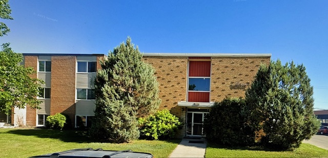 2317 7th Street East,4