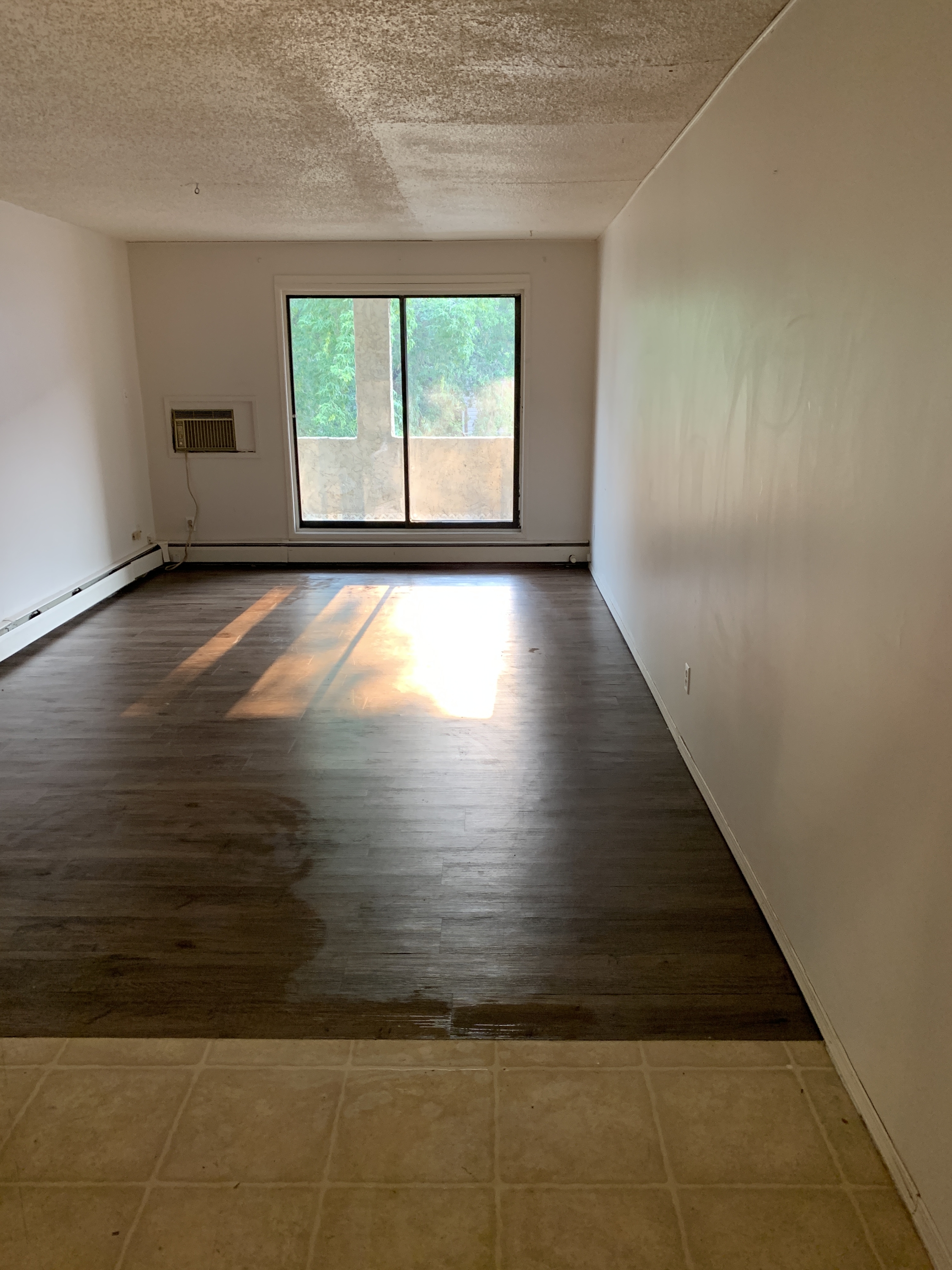 501 Avenue W South ,4