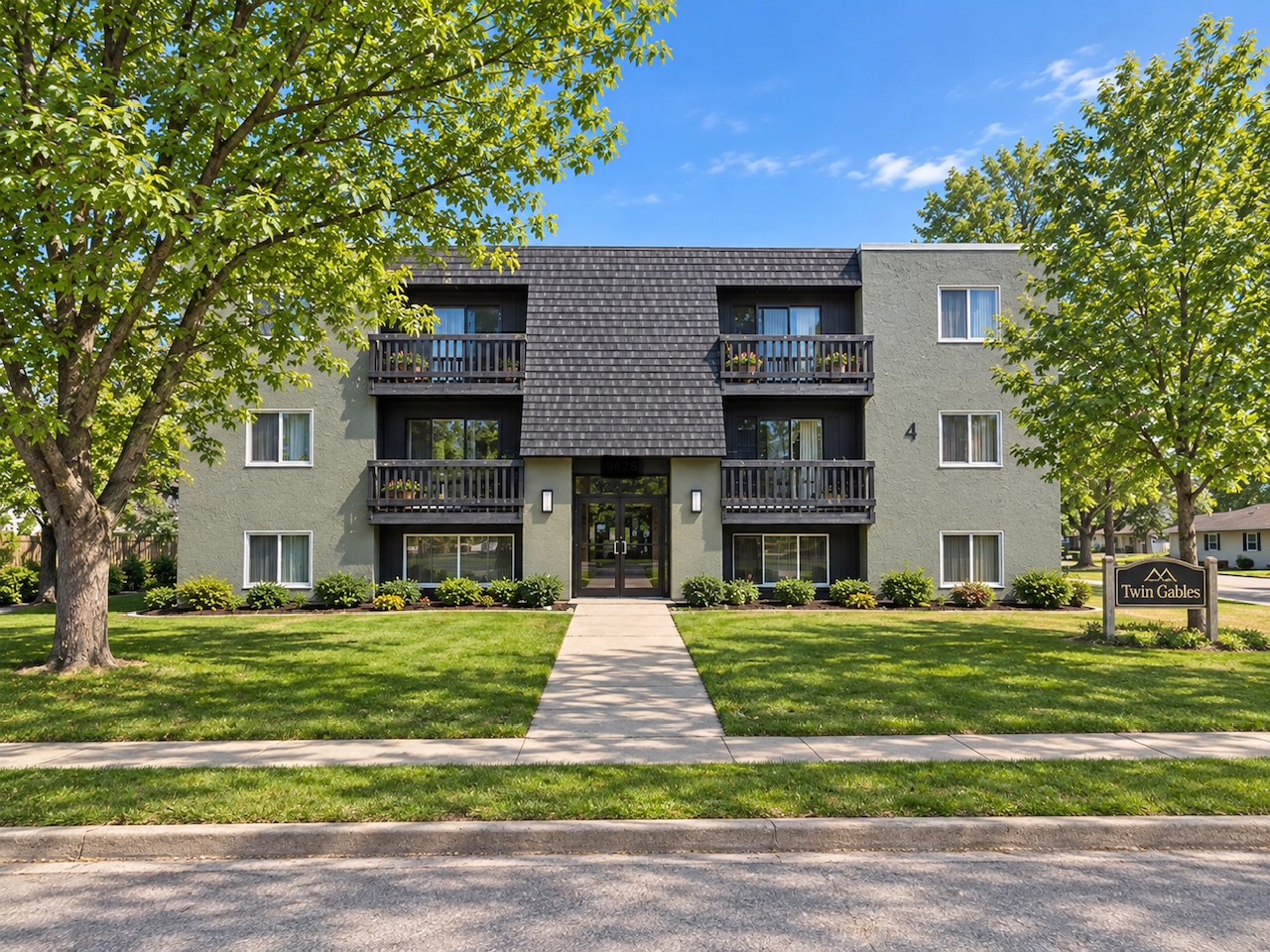 4 Confederation Place - 202A