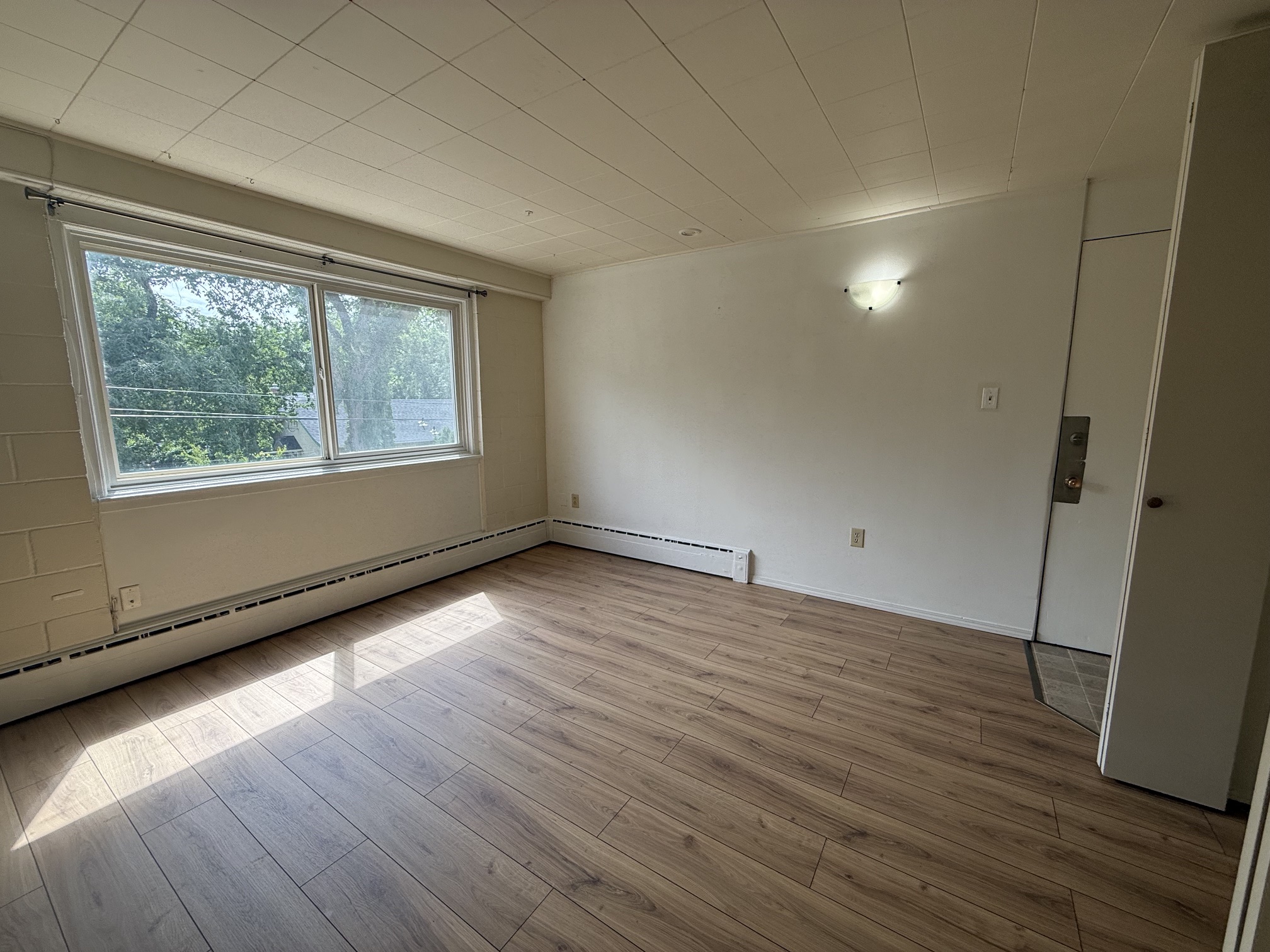802 5th Avenue North,17