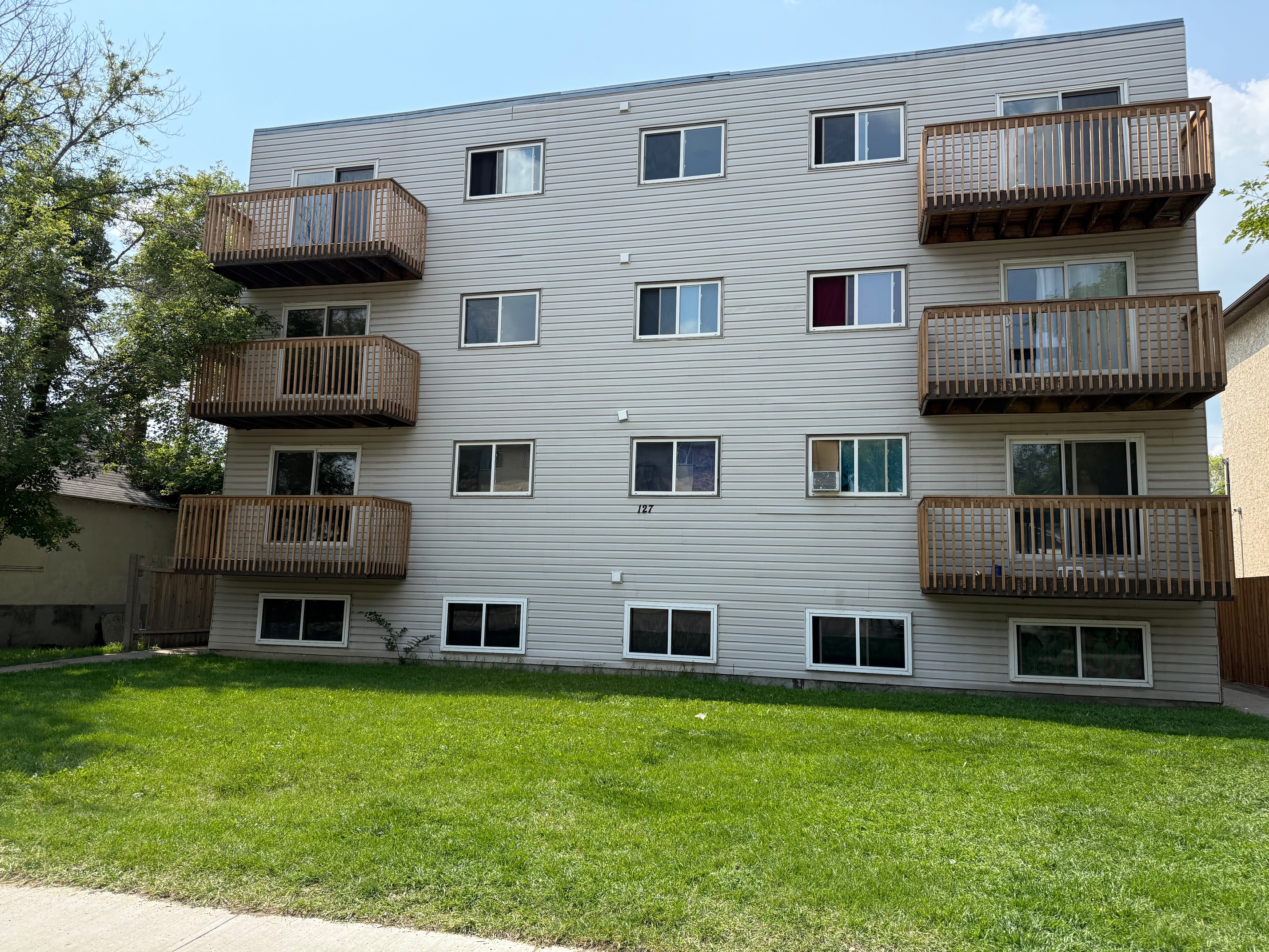 127 Avenue U South - 101