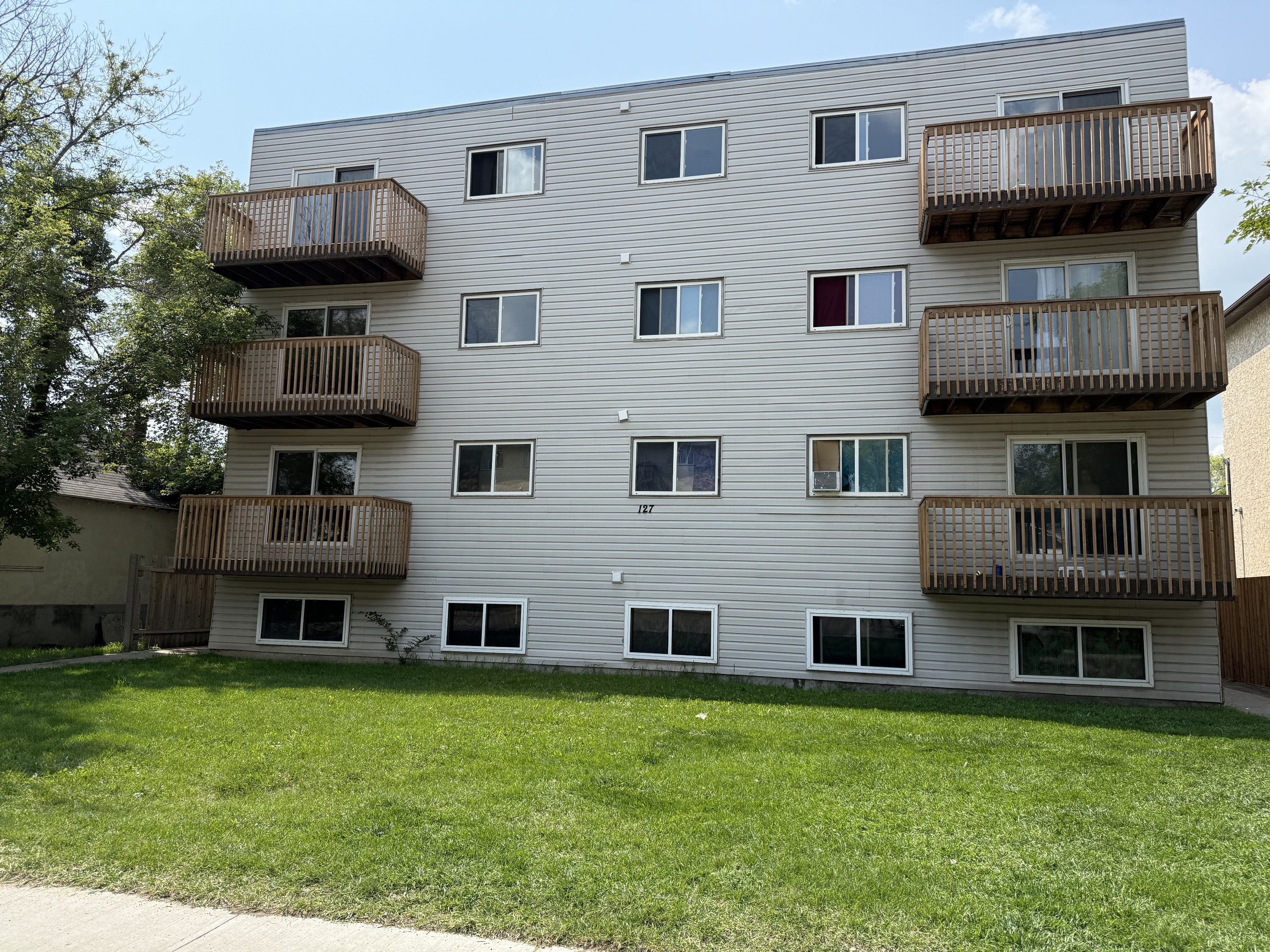 127 Avenue U South - 101